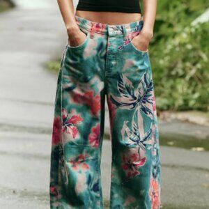 New without Tags Attached We The Free Printed Barrel Jeans